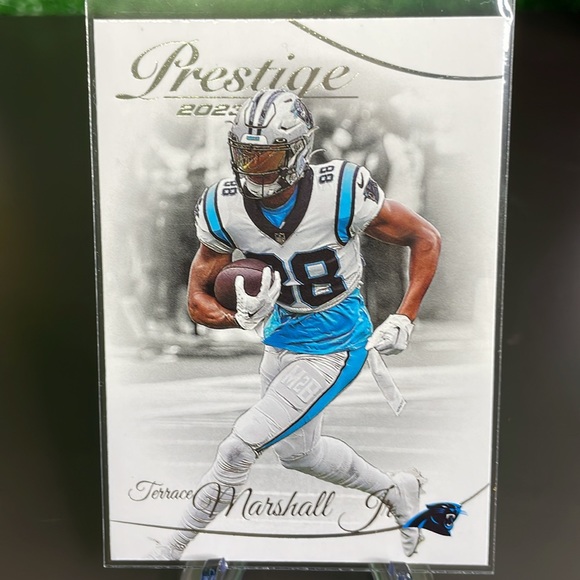 47. Panini Lot of 10 Cards Carolina Panthers Football 🏈 Trading Cards - Picture 8 of 10